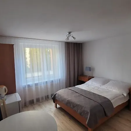 Pokoje Goscinne Azalia Homestay Leba